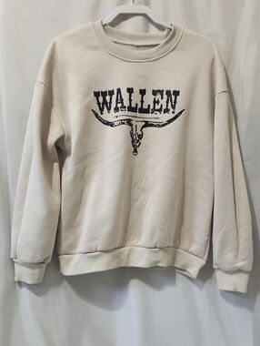 Source Unknown Cream 'Wallen' Graphic Crewneck Sweatshirt
